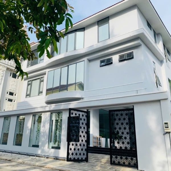 Bán biệt thự 132 Nguyễn Văn Hưởng, Phường Thảo Điền, Quận 2