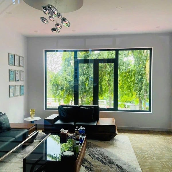 Bán biệt thự 132 Nguyễn Văn Hưởng, Phường Thảo Điền, Quận 2