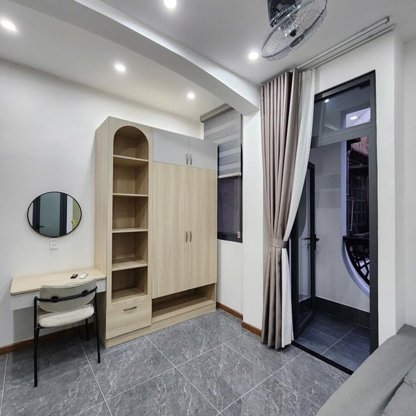 Bán toà nhà căn hộ dịch vụ Quận 1 đường Lê Thánh Tôn, P. Bến Thành