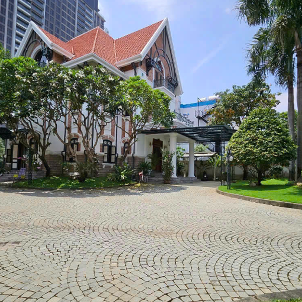 Bán biệt thự 146E9 Nguyễn Văn Hưởng, Thảo Điền, Quận 2