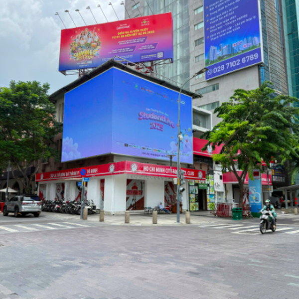 Cho thuê nhà 12 Nguyễn Huệ, Phường Sài Gòn, Quận 1