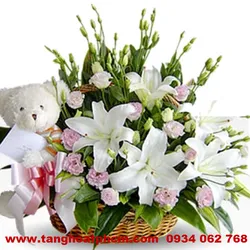 Giỏ hoa tinh khiết