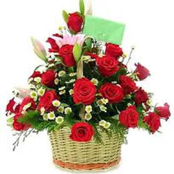 Giỏ hoa hồng 8 tháng 3 May Mắn