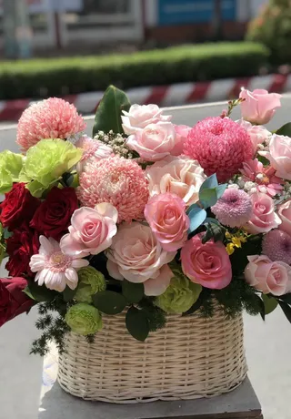 Giỏ Hoa Tươi Đẹp Bình Dương 02