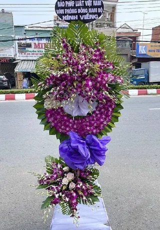 Hoa Tươi Chia Buồn Cổ Điển 39