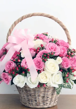 Giỏ Hoa Chúc  Mừng