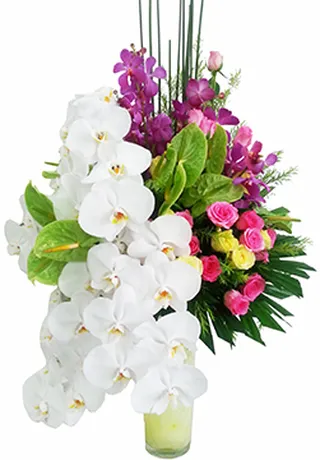 Bình Hoa Ngày Lễ