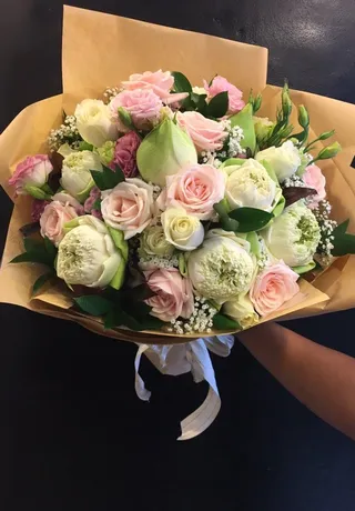 Bó Hoa Tặng Ngày Lễ Tinh Tế