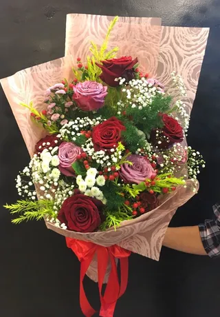 Bó Hoa Tặng Ngày Lễ Sang Trọng
