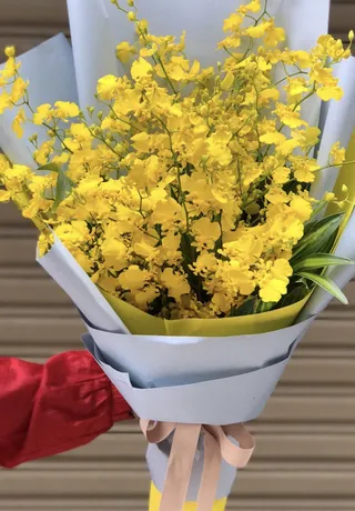 Bó Hoa Tặng Đại Biểu 12