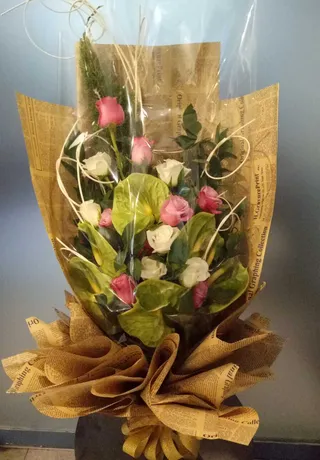 Bó Hoa Tặng Đại Biểu 14