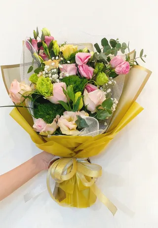 Bó Hoa Tặng Đại Biểu 18