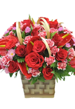 Giỏ Hoa Yêu Quý