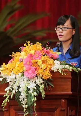 Hoa Bục Phát Biểu Event 03