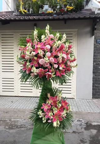 Lẵng Hoa Sang Trọng