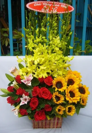 Hộp Hoa Tặng Bà Xã