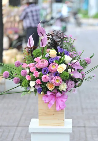 Hộp Hoa Tặng Ngày Lễ Thanh Cao