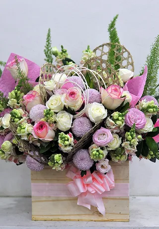 Hộp Hoa Tặng Ngày Lễ Mộng Mơ