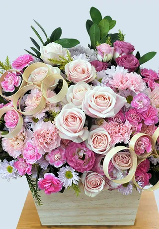 Hộp Hoa Tặng Ngày Lễ Quyến Rũ