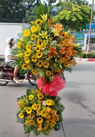 Kệ Hoa Tươi Bình Dương 07