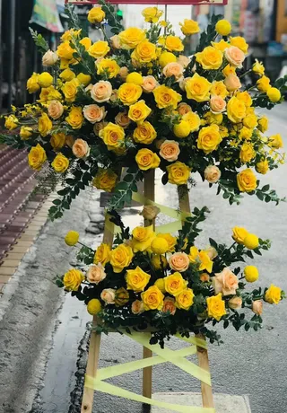 Kệ Hoa Tươi Bình Dương 18