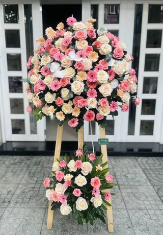 Kệ Hoa Tươi Bình Dương 25