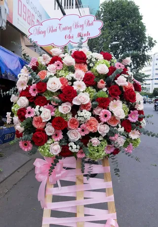 Kệ Hoa Tươi Bình Dương 27
