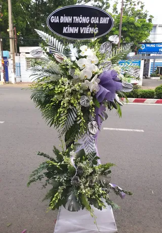 Mẫu Hoa Chia Buồn Hải Phòng 01