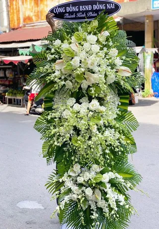 Mẫu Hoa Chia Buồn Hải Phòng 02