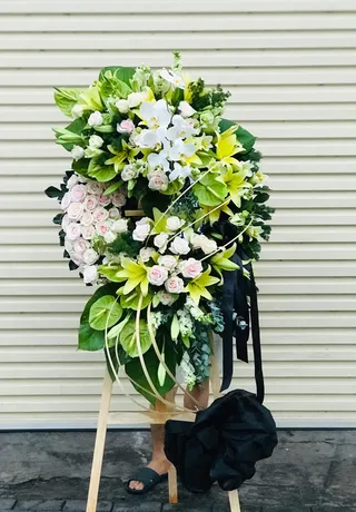 Mẫu Hoa Chia Buồn Hải Phòng 04