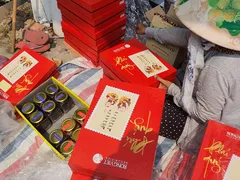 Hộp quà tết hamper online 4.0 cho khách hàng doanh nghiệp