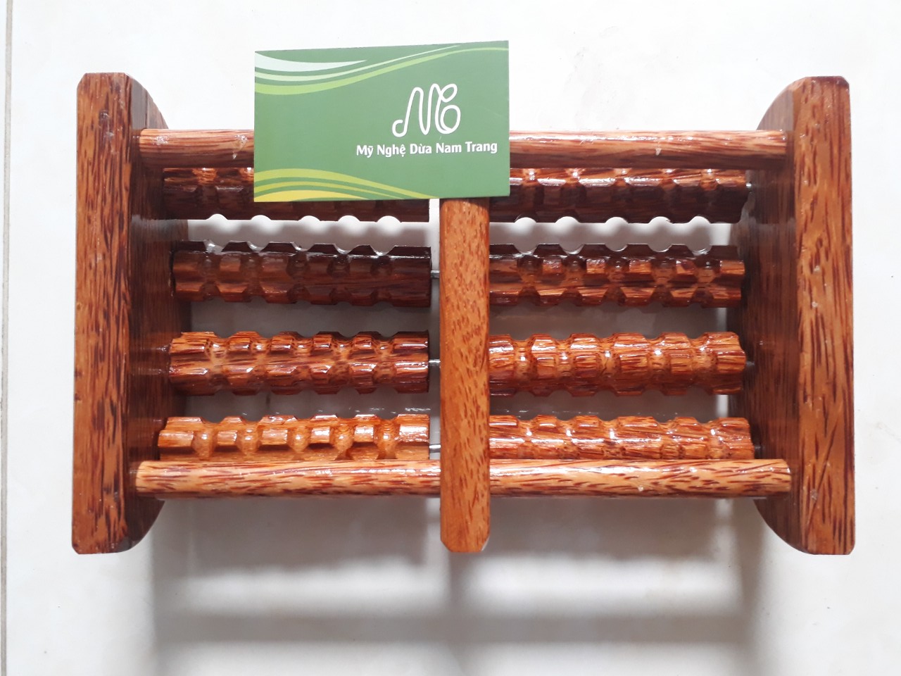 Dụng cụ massage chân nhỏ gỗ dừa lâu năm Dụng cụ massage chân nhỏ gỗ dừa lâu năm