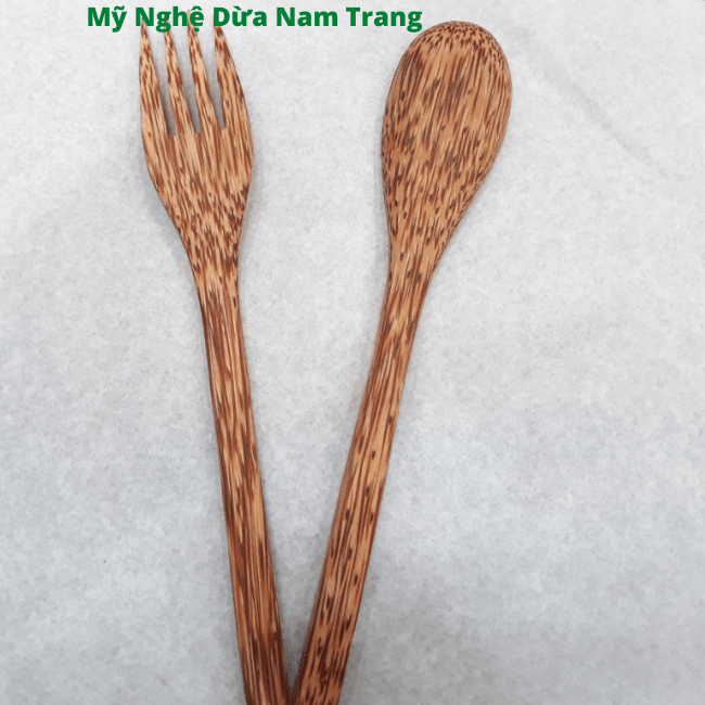 Muỗng gỗ dừa thẳng 19cm - Mỹ Nghệ Dừa Nam Trang