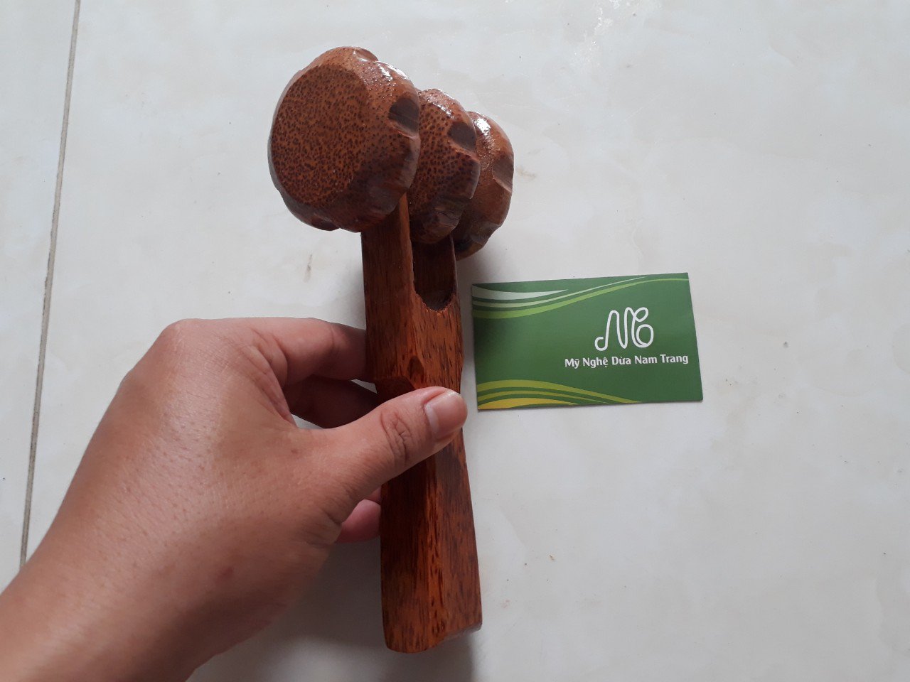 Dụng cụ massage lăn 3 bánh gỗ dừa - Mỹ Nghệ Dừa Nam Trang