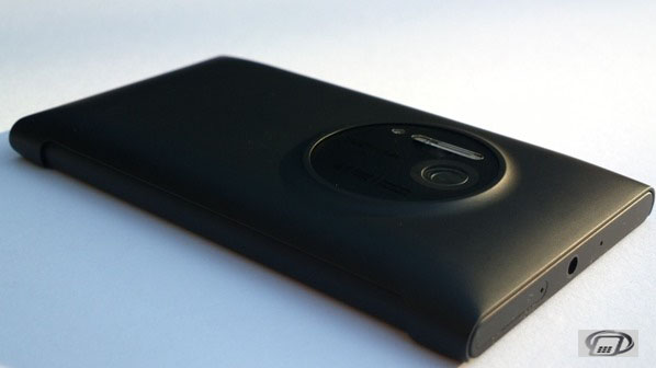 Thiết kế đơn giản giao diện dễ sử dụng Nokia Lumia 1020 Thiết kế đơn giản giao diện dễ sử dụng Nokia Lumia 1020