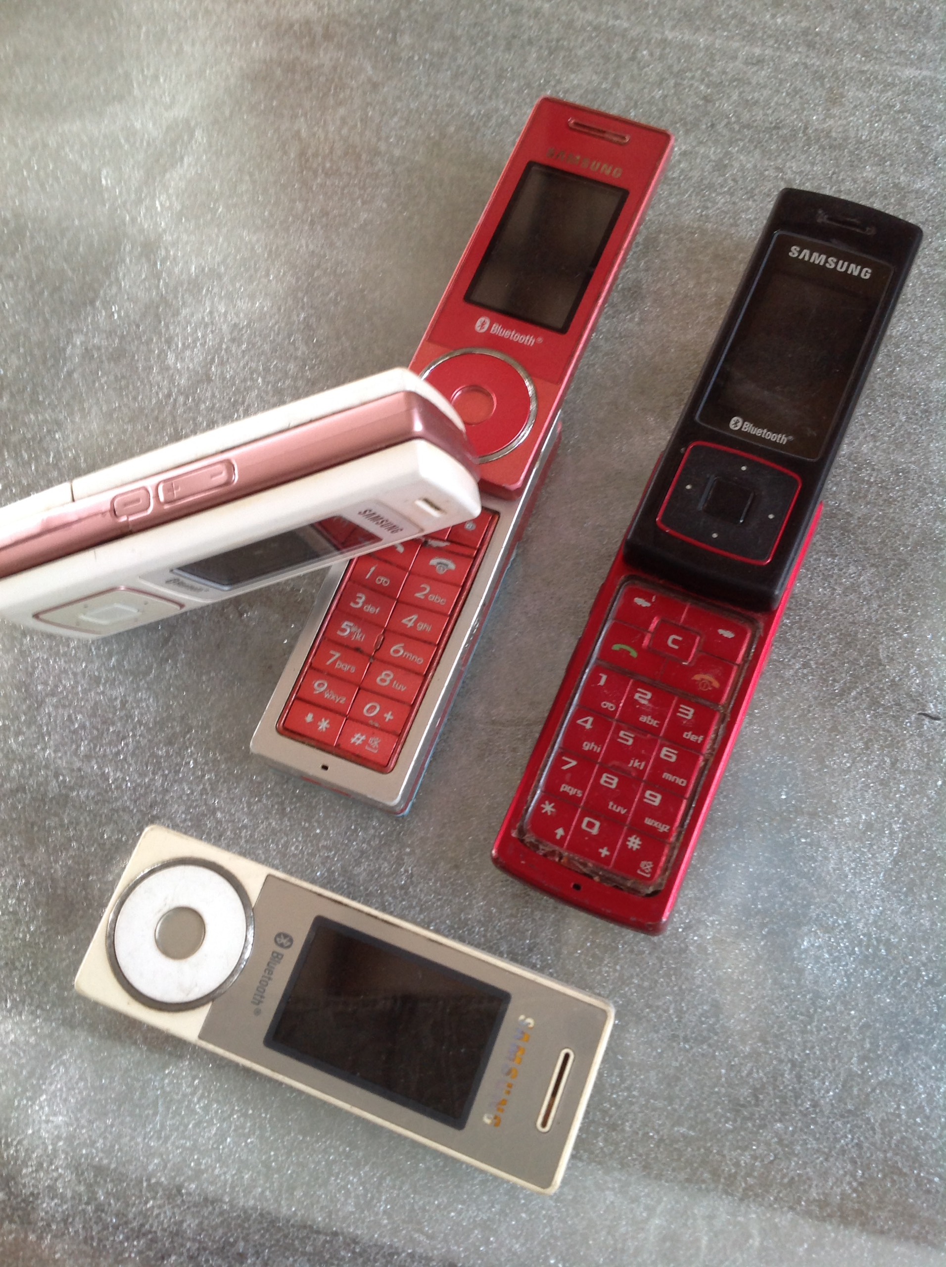 Samsung x830 Samsung x830