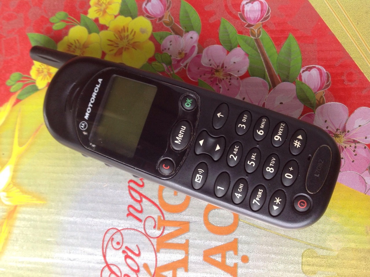 MOTOLA l7082   MOTOLA l7082