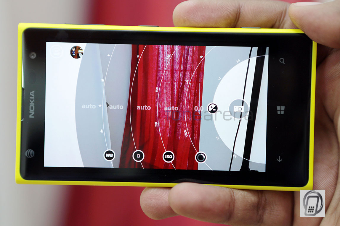 Thiết kế đơn giản giao diện dễ sử dụng Nokia Lumia 1020 Thiết kế đơn giản giao diện dễ sử dụng Nokia Lumia 1020