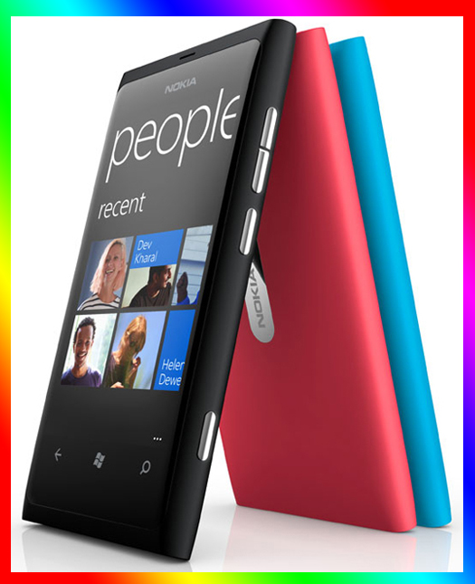 Nokia Lumia 800 là một trong những smartphone có thiết kế hấp dẫn Nokia Lumia 800 là một trong những smartphone có thiết kế hấp dẫn