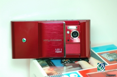 Đây có thể là điện thoại hoàn hảo cho các nhiếp ảnh gia vừa chớm nở Sony Ericsson Satio Đây có thể là điện thoại hoàn hảo cho các nhiếp ảnh gia vừa chớm nở Sony Ericsson Satio