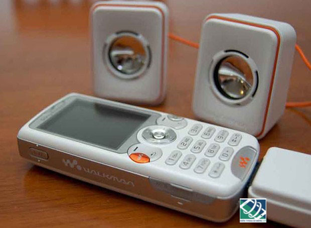 sony ericsson w810i (nữ hoàng nhạc số) sony ericsson w810i (nữ hoàng nhạc số)