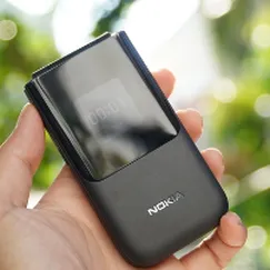 Nokia  2720 flip 4G