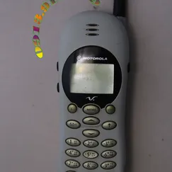 Motorola V2288
