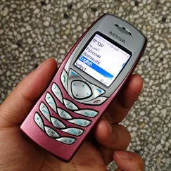 Nokia 6100 red