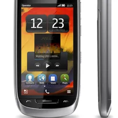 Nokia 701 Silver Light