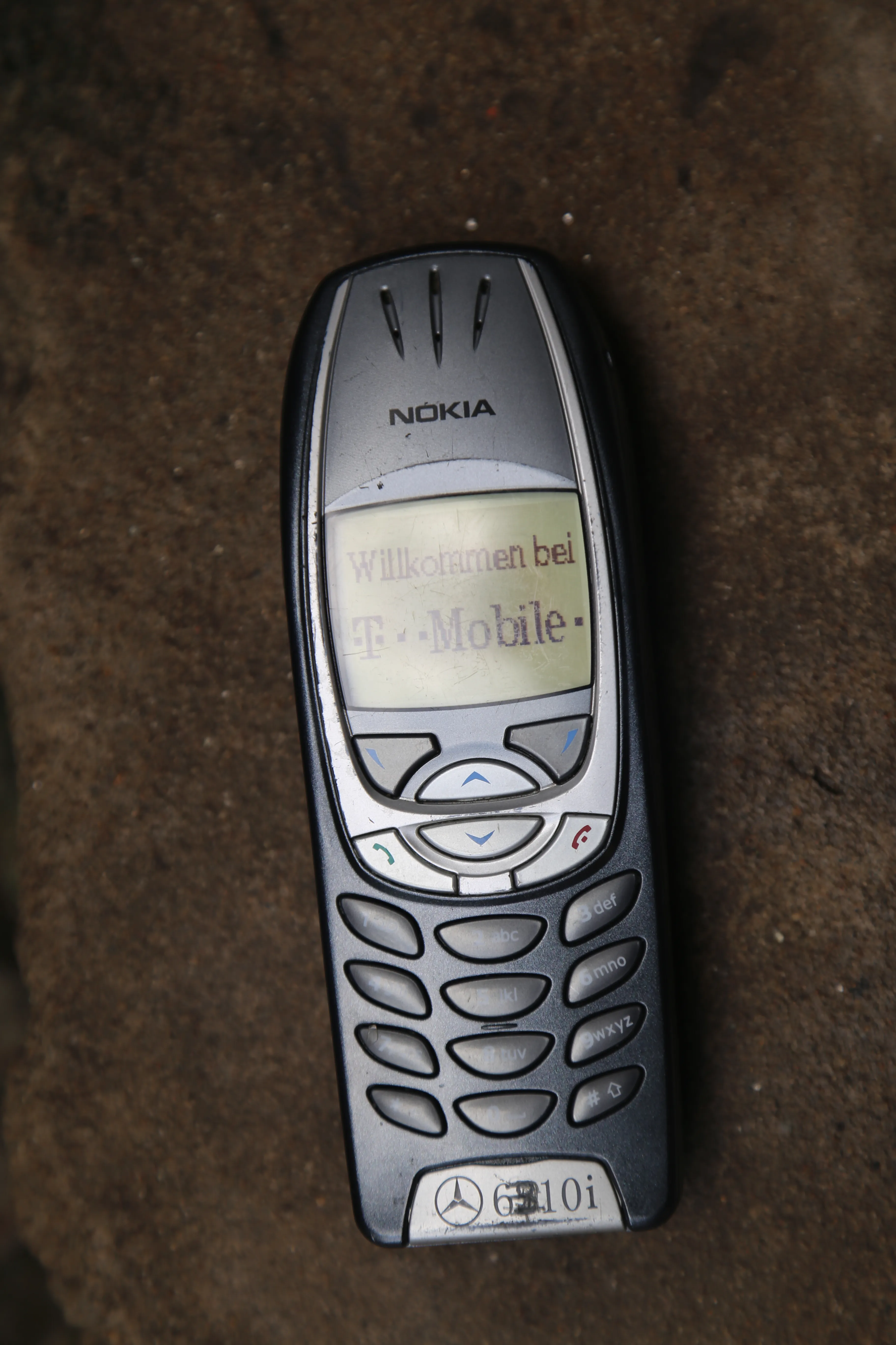 Nokia 6310