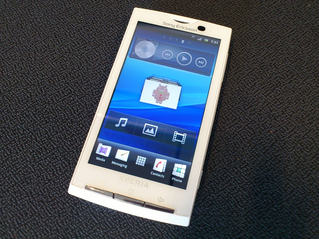 sony x10i
