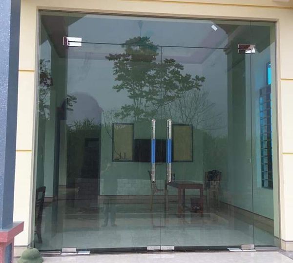 Địa Chỉ Thi Công Kính Cường Lực Giá Rẻ Tại Khu Công Nghiệp Biên Hòa Địa Chỉ Thi Công Kính Cường Lực Giá Rẻ Tại Khu Công Nghiệp Biên Hòa