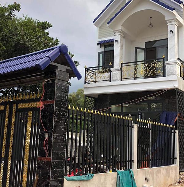 Thợ Gia Công Lắp Đặt Hàng Rào Sắt Uy Tín Tại Biên Hòa - Mẫu 23 Thợ Gia Công Lắp Đặt Hàng Rào Sắt Uy Tín Tại Biên Hòa - Mẫu 23