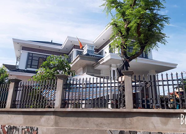 Thợ Gia Công Lắp Đặt Hàng Rào Sắt Uy Tín Tại Biên Hòa - Mẫu 32 Thợ Gia Công Lắp Đặt Hàng Rào Sắt Uy Tín Tại Biên Hòa - Mẫu 32